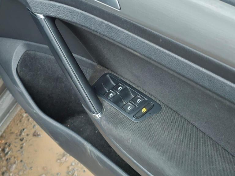 2014 Volkswagen Golf 1.4 TSI BlueMotion Tech SE Hatchback 5dr Petrol DSG Euro 5 (s/s) (122 ps) Ha...