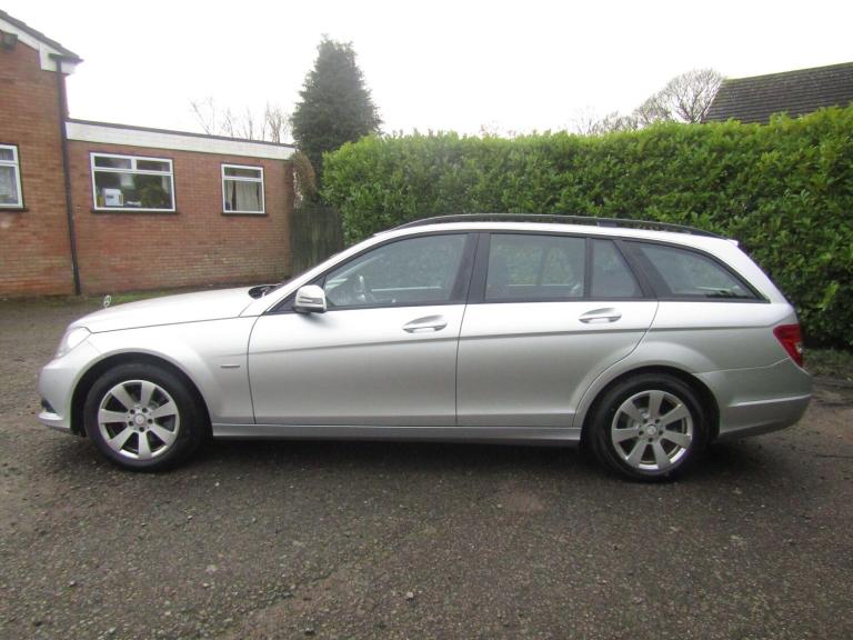 2012 Mercedes-Benz C Class 2.1 C220 CDI BlueEfficiency SE G-Tronic+ Euro 5 (s/s) 5dr ESTATE Diese...