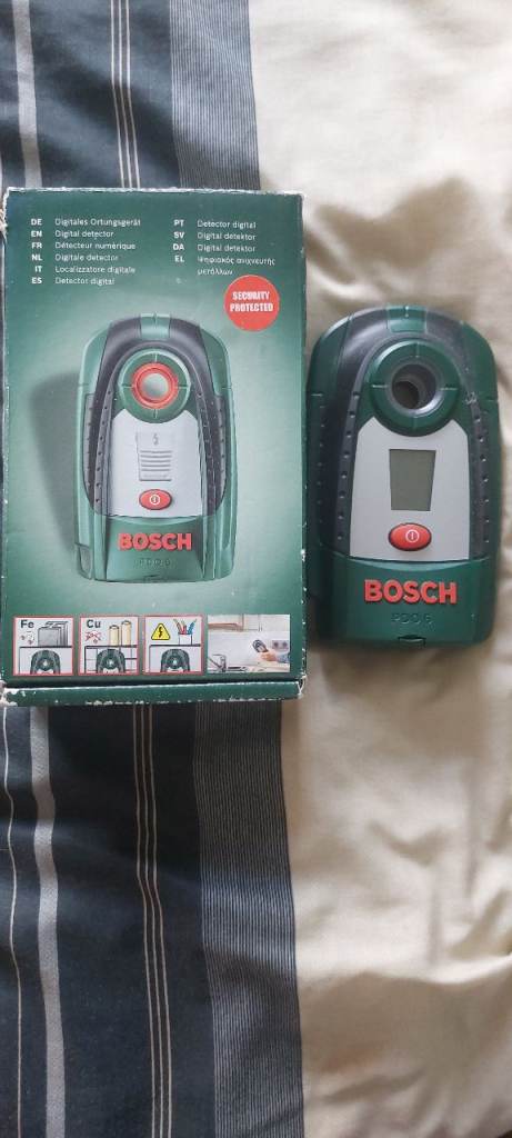 Bosch Digital Detector - As Good As New