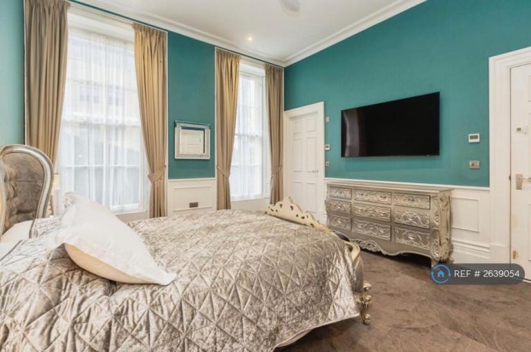 2 bedroom flat in Westhorpe House, Marlow, SL7 (2 bed) (#2639054)