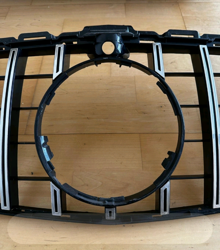 Mercedes Grill