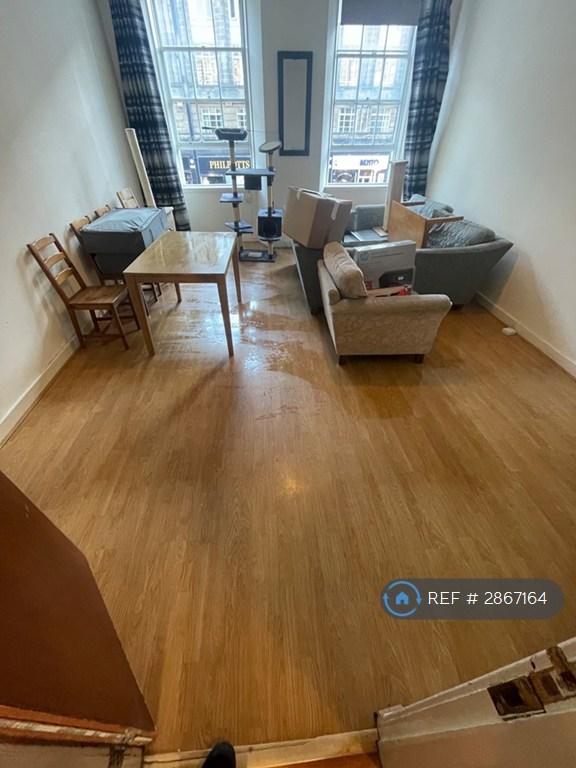 3 bedroom flat in Lothian Road, Edinburgh, EH3 (3 bed) (#2867164)