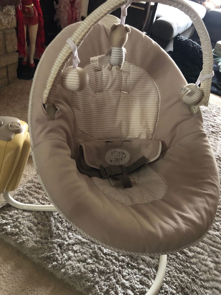 Baby Bouncer/Rocker – Beige, Good Condition