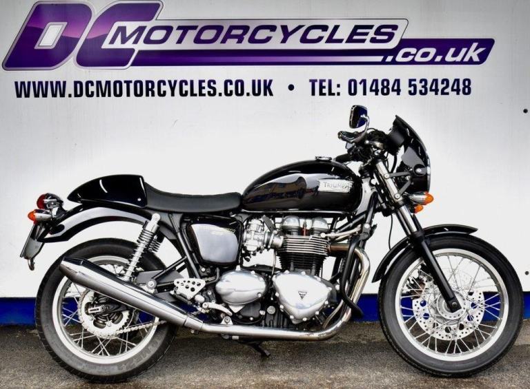 2012 TRIUMPH THRUXTON 900 ROADSTER/RETRO (69 PS)