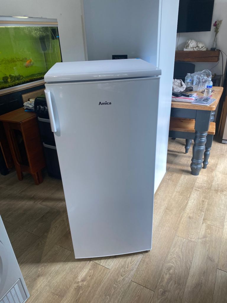 LARGE Amica LARDER STYLE FRIDGE AS NEW CONDITION ,FREE LOCAL DELIVERY AVAILABLE 