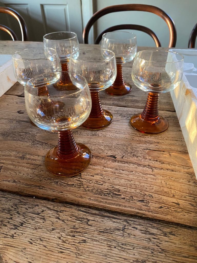 Set of 6 Pieroth Barnsgate Manor Wine Glasses – Good Condition