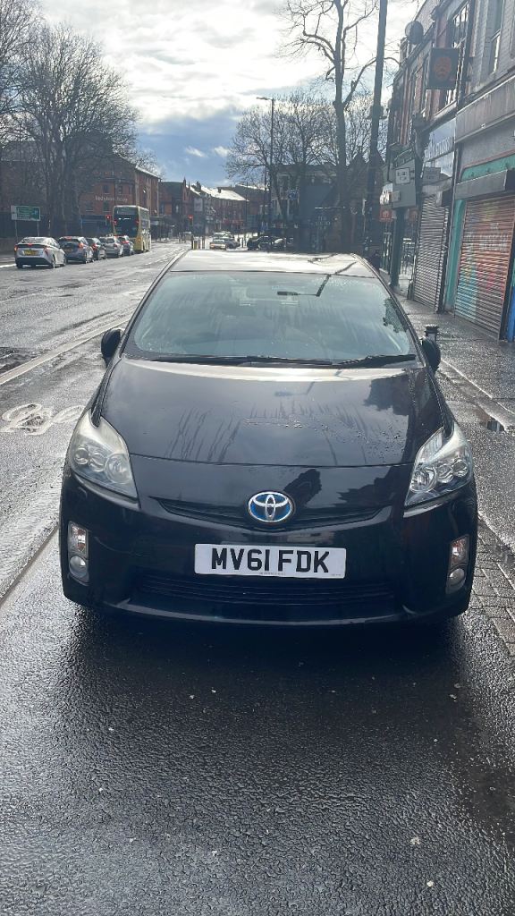 Toyota, PRIUS HYBRID, 2011, 1797 (cc)