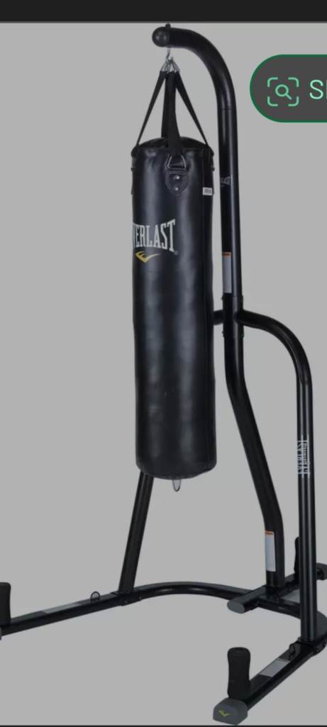 Everlast punchbag stand
