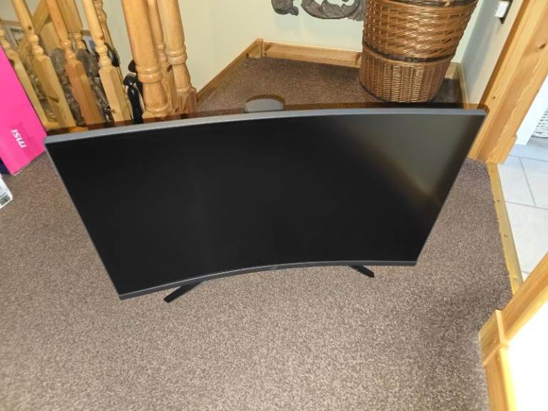 Asus ROG Strix XG32VQ 144hz 1440p Gaming Monitor