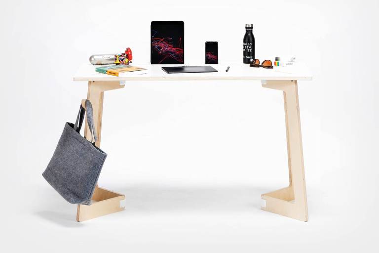Italian PlayWood 'Karya' desk (120x60cm) | easy to assemble and flat pack