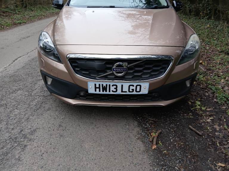 VOLVO D2 1.6 diesel hatchback only 31,000 miles. 5door 