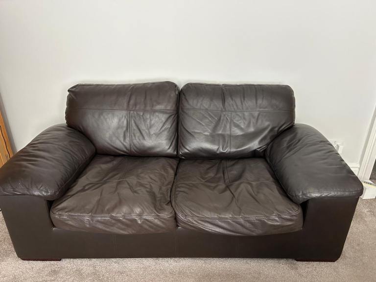 Leather suite 