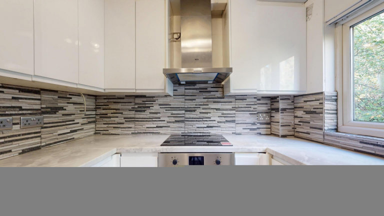 2 bedroom flat in Neasden, NW10