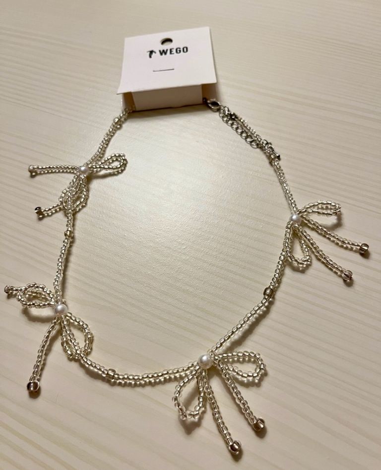 Brand new Wego clear necklace