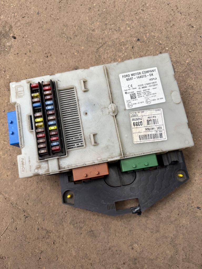 Ford galaxy / smax body control module 6g9t-14a073-dk