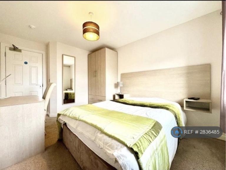 1 bedroom in Greenwich Road, Reading, RG2 (#2836485)