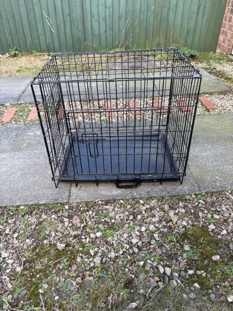 Dog cage 