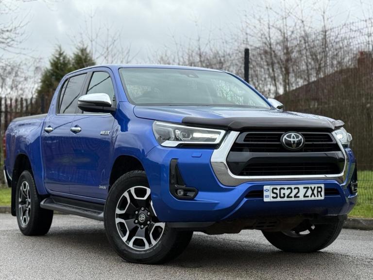 2022 Toyota Hilux 2.8 D-4D Invincible 4WD Euro 6 (s/s) 4dr PICK UP Diesel Manual