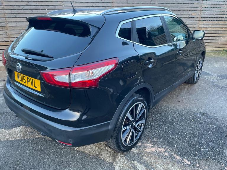 2015 Nissan Qashqai 1.6 dCi Tekna 2WD Euro 6 (s/s) 5dr HATCHBACK Diesel Manual
