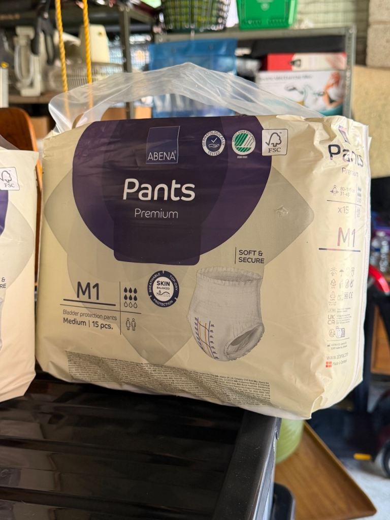 Incontinant pants adult 