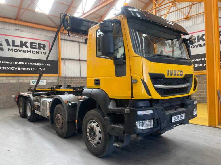 IVECO TURBODAILY 8X4 *EURO 6* HOOKLOADER - 2019 - BC19 USP