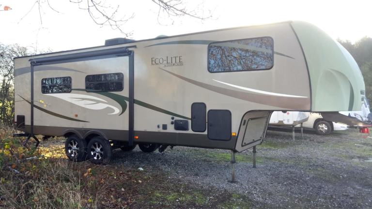 Eco-Lite 5th Wheel Trailer UK model