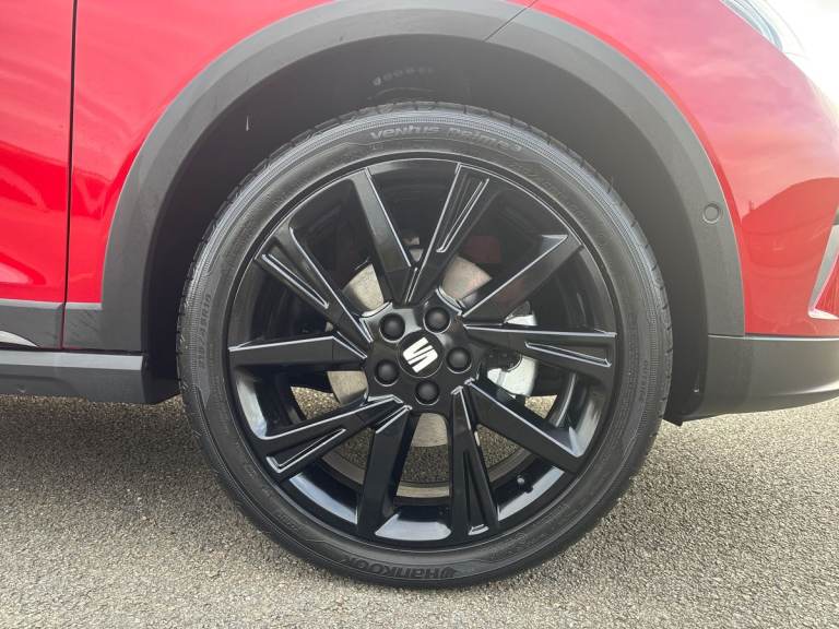 2025 SEAT Arona 1.0 TSI 115 FR Black Edition 5dr Hatchback PETROL Manual