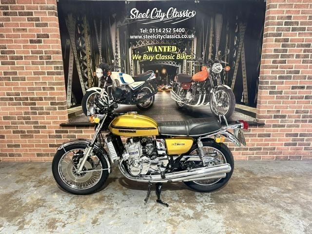 Suzuki GT750 FULL rebuild and stunning