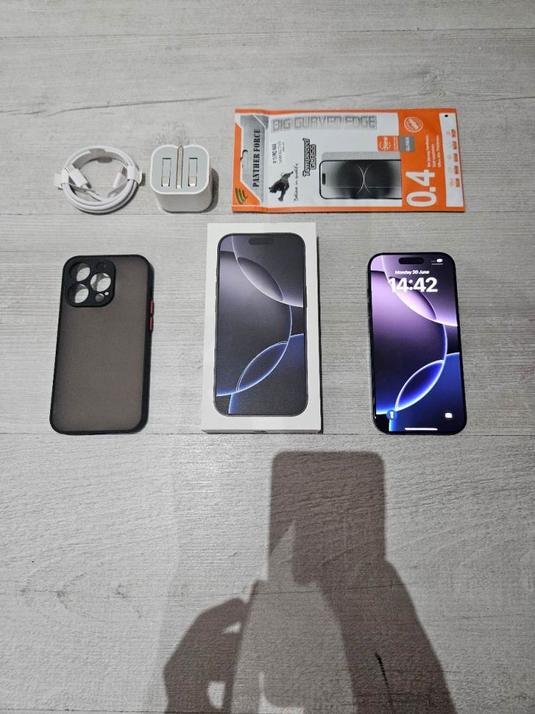 Iphone 16 Pro 5G Bundle 128GB Unlocked Black Warranty I Phone 