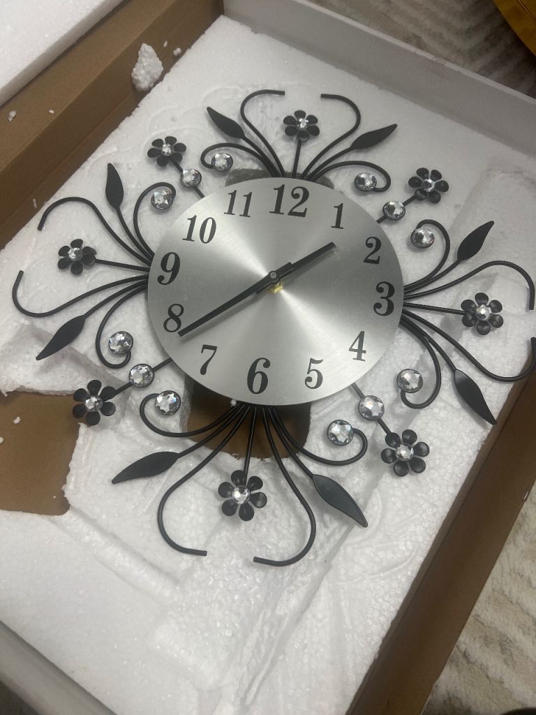 New Silver and Black Decorative Wall Clock with Jewels