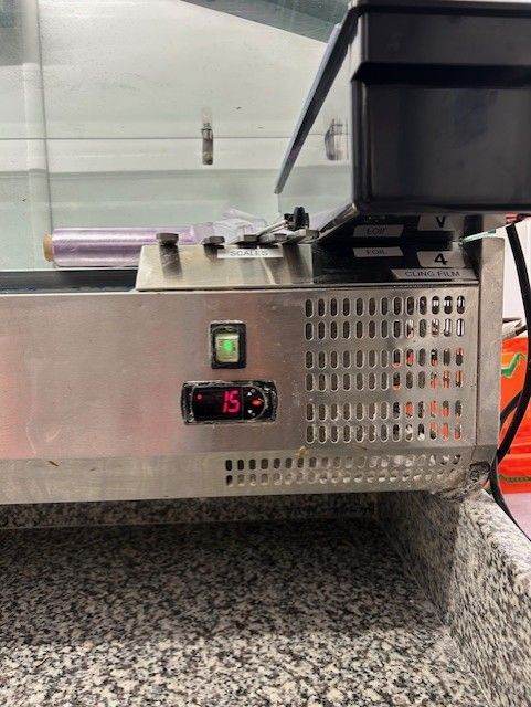 Pizza oven & kitchen fridge