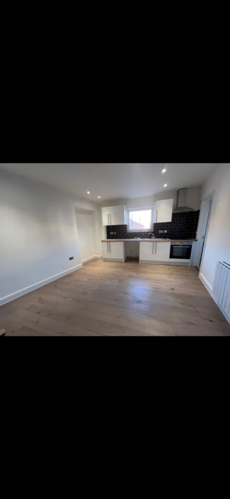 1 Bedroom home in Barnet