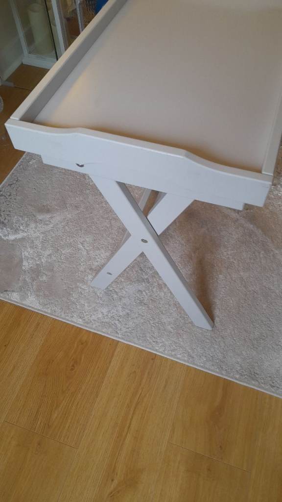 Butlers foldaway table