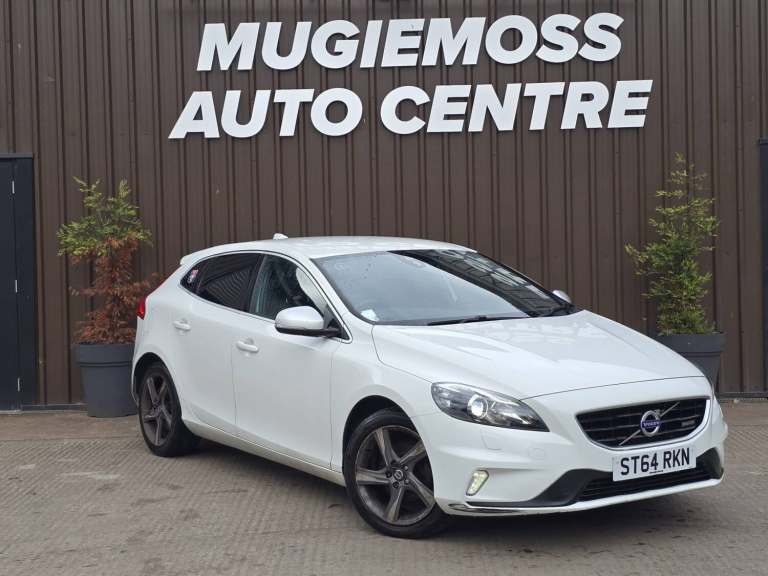 2014 Volvo V40 D2 R DESIGN Lux Nav 5dr HATCHBACK DIESEL Manual
