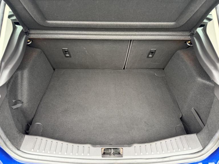 2015 Ford Focus 1.0T EcoBoost Titanium Auto Euro 6 (s/s) 5dr HATCHBACK Petrol Automatic