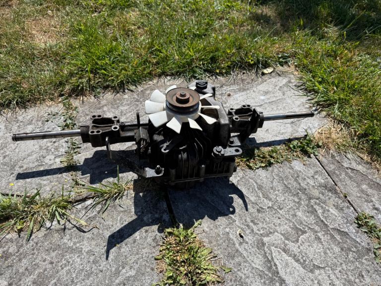 John Deere L120 Tuff Torq K46 Transmission Spares or Repairs