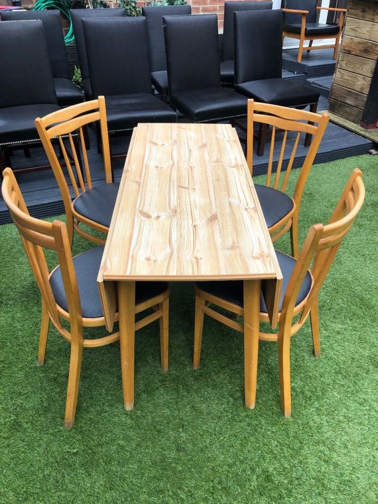 VINTAGE FORMICA TOP FOLDING BREAKFAST TABLE & 4 BEECH AND BLACK VINYL CHAIRS ORIGINAL TO THE SET