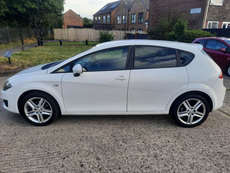 SEAT LEON COPA 2012 REG.1.6 TDI. 1 OWNER FROM NEW. MOT MAY 2027.FULL SERVICE. 