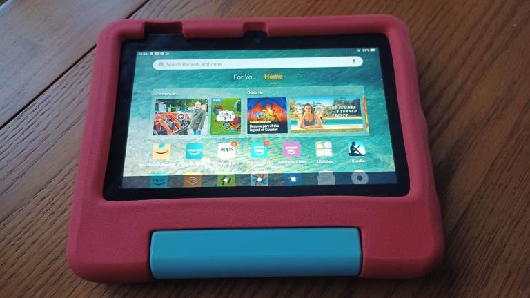 Amazon kids fire 7 tablet 32gb red, smoke free home