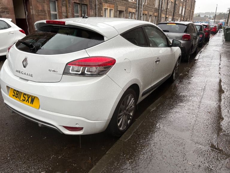 £1750 ONO 2011 Renault Megane Coupe 1.4L petrol 