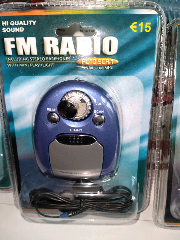 FM pocket radio 