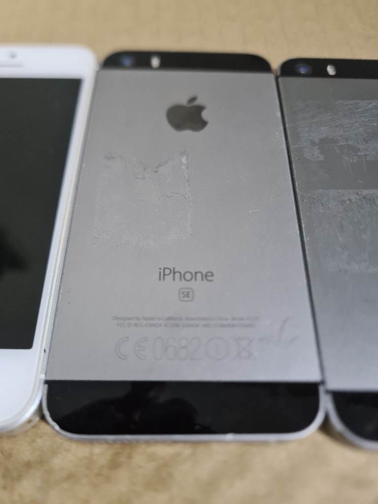 iphone SE untested 