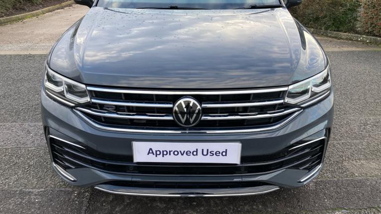 2021 Volkswagen Tiguan 2.0 TDI 4Motion R-Line 5dr DSG Diesel Estate Estate Diesel Automatic