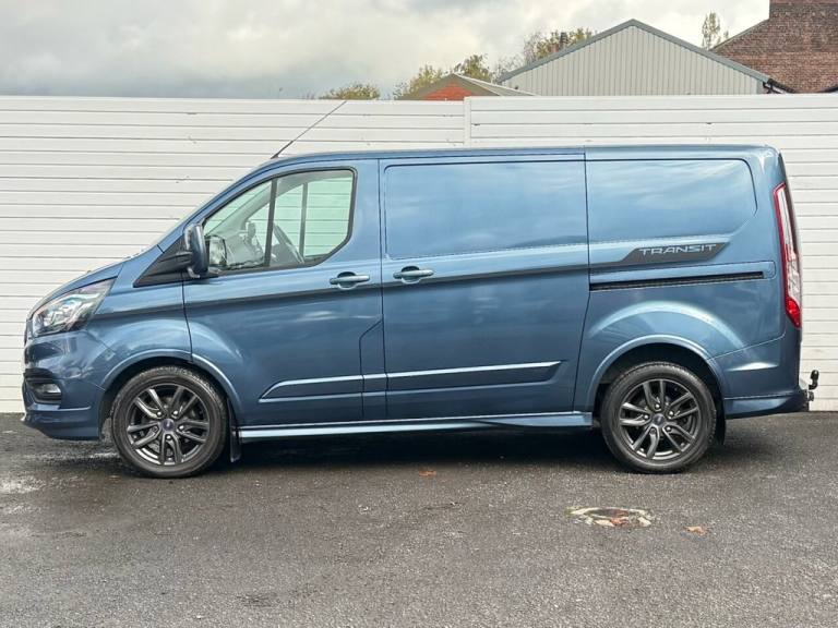 2019 Ford Transit Custom 2.0 TDCi 170ps Low Roof Sport Van Auto PANEL VAN DIESEL Automatic