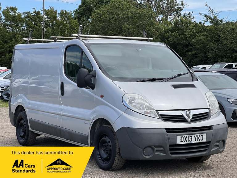 Vauxhall Vivaro 2.0 2900 CDTi FWD L1 4dr Diesel Manual