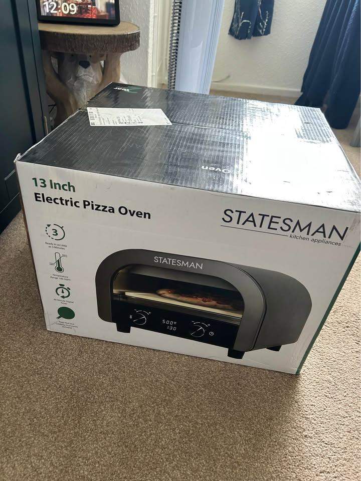 STATESMAN 13 Inch Electric Pizza Oven - Brand New