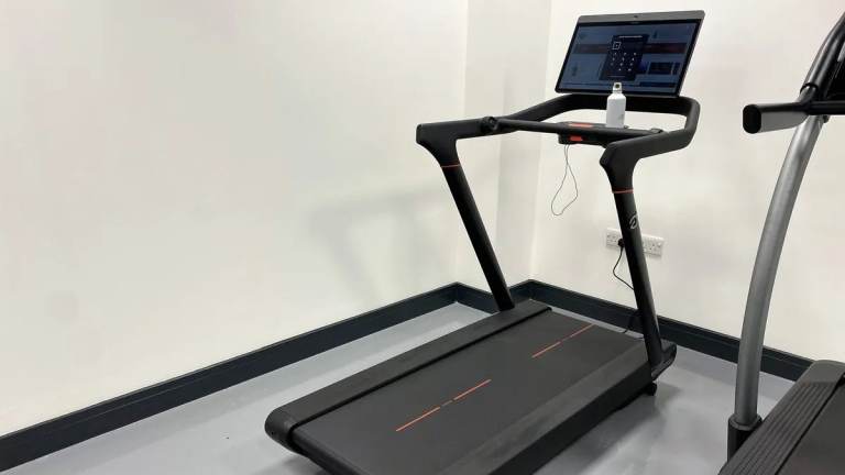 Peloton Tread Treadmill Running Machine - DELIVERY - RRP £3,455