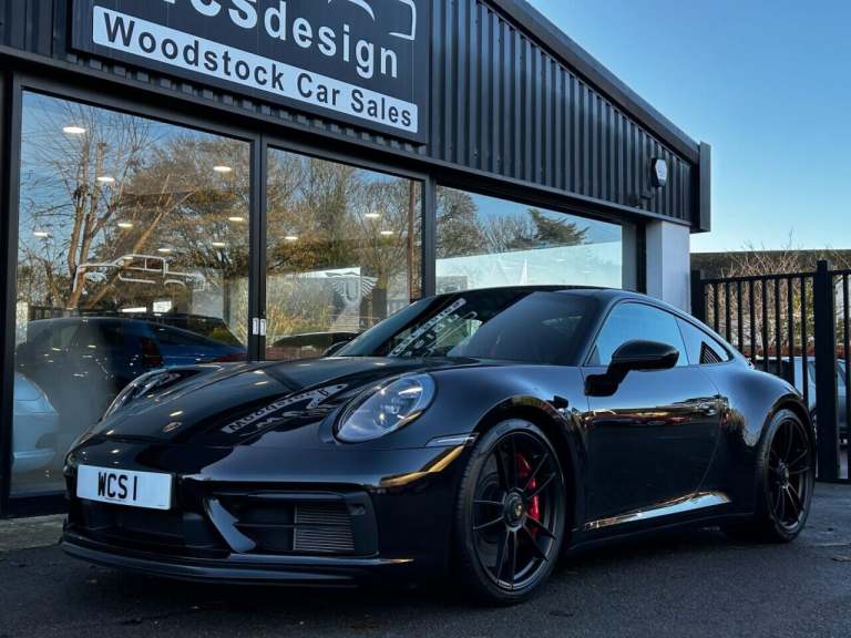 2024 Porsche 911 GTS 2dr PDK COUPE PETROL Automatic