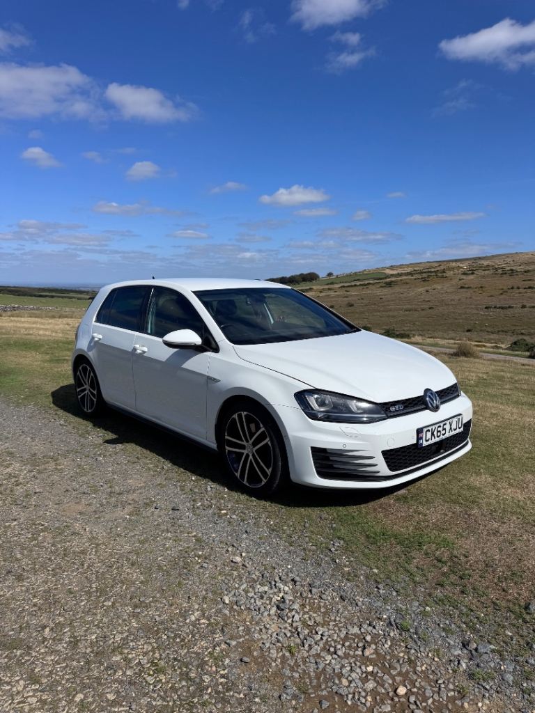 Volkswagen, GOLF, Hatchback, 2015, Manual, 1968 (cc), 5 doors