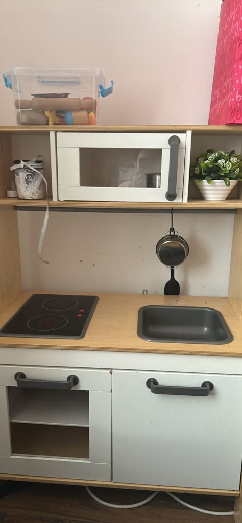 Toy Kitchen